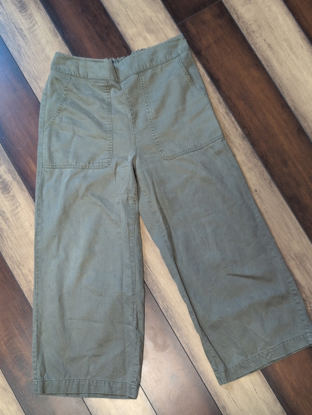 Women's Olive Wide-Leg Casual Cropped Pants